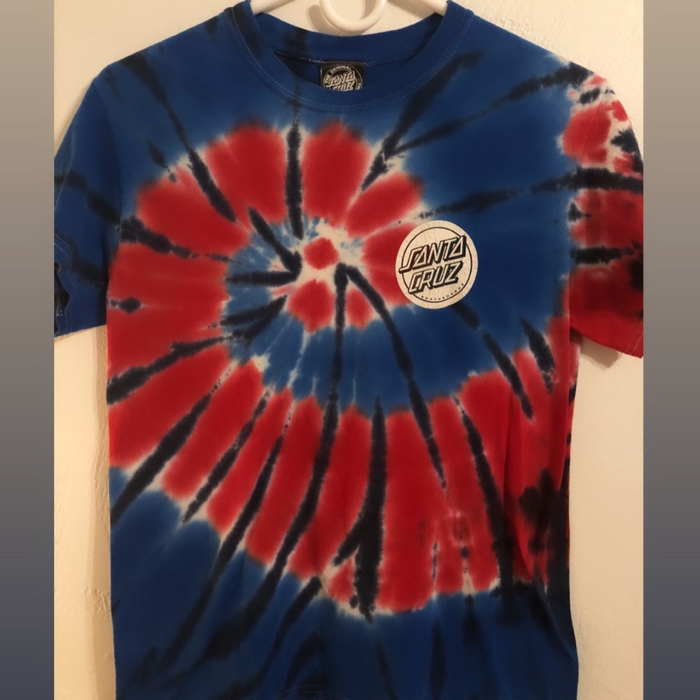 santa cruz t-shirt